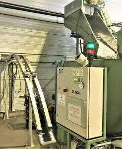 SICTA's briquette compressor machine for aluminum filings ready to be remelted